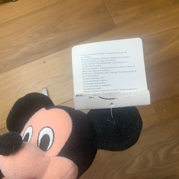 NWT The Disney Store Hockey Mickey Mouse Beanbag Toy - Picture 11 of 11